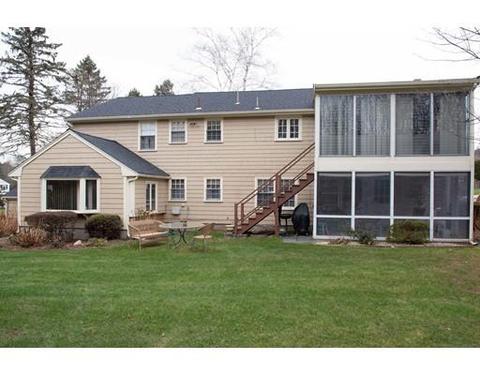 6 Adrienne Dr, Canton, MA 02021 photo 3