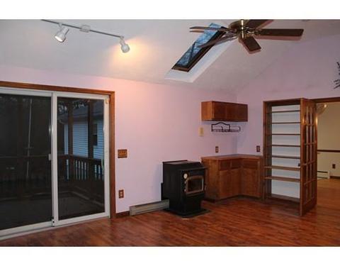 35 Carpenter Rd, Dudley, MA 01571 photo 12