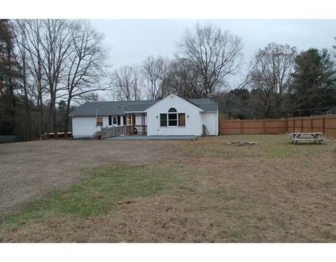 35 Carpenter Rd, Dudley, MA 01571 photo 25