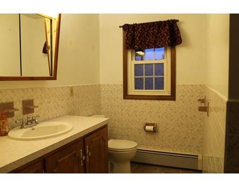 35 Carpenter Rd, Dudley, MA 01571 photo 19