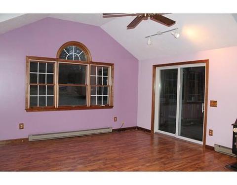 35 Carpenter Rd, Dudley, MA 01571 photo 4