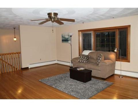 35 Carpenter Rd, Dudley, MA 01571 photo 10