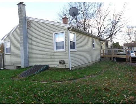 164 Joy St, Chicopee, MA 01013 photo 14