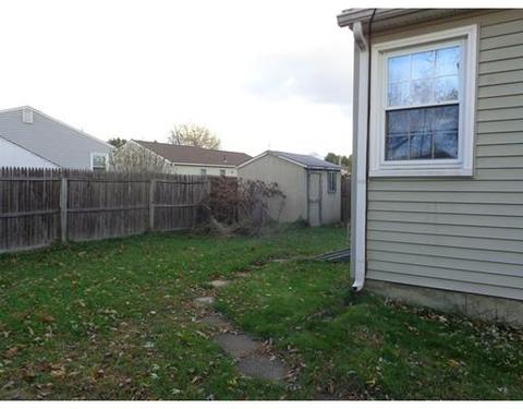 164 Joy St, Chicopee, MA 01013 photo 15