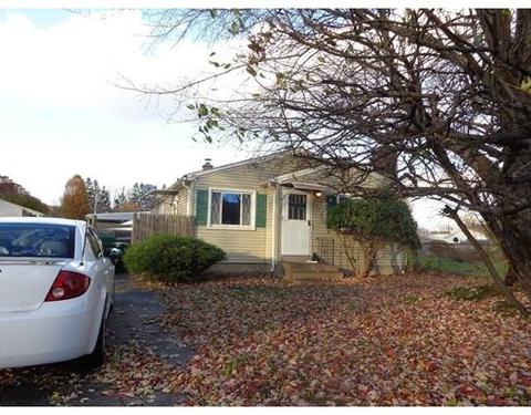 164 Joy St, Chicopee, MA 01013 photo 17