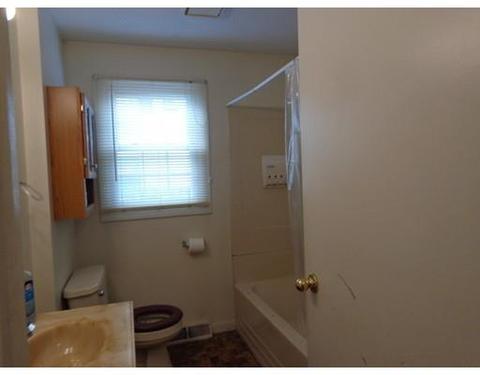 164 Joy St, Chicopee, MA 01013 photo 7