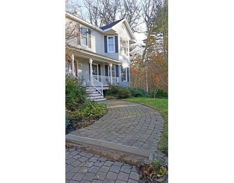 41 Howe Rd, Spencer, MA 01562 photo 2