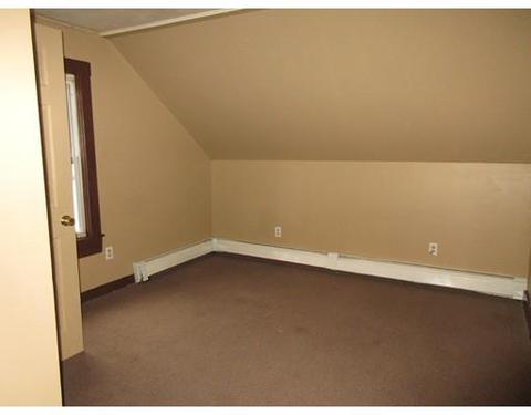 516 4th St, Fall River, MA 02721 photo 5