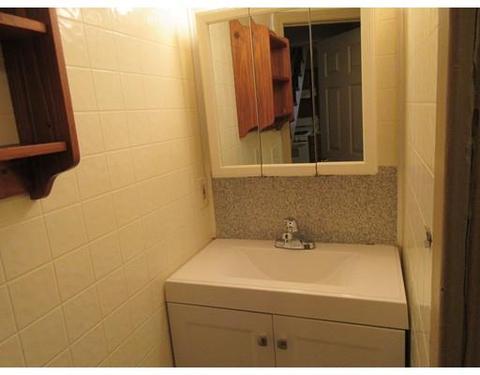 516 4th St, Fall River, MA 02721 photo 4