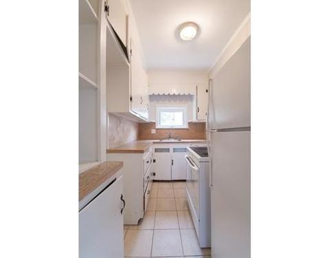 1491 Highland Ave, Fall River, MA 02720 photo 6