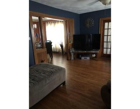 11 Cherrelyn St, Springfield, MA 01104 photo 4
