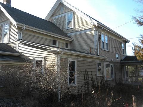 61 Spring St, Plainville, MA 02762 photo 3