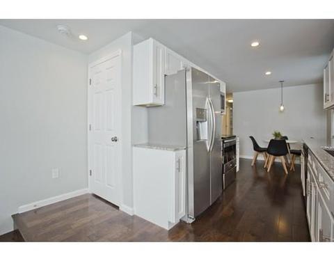 76 Phelps St, Easthampton, MA 01027 photo 10