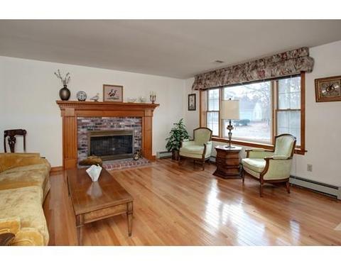 160 Camelback Rd, Barnstable, MA 02648 photo 8