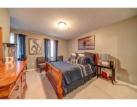 15 Delaware Ave, Springfield, MA 01119 photo 17