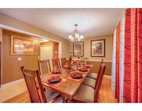 15 Delaware Ave, Springfield, MA 01119 photo 3
