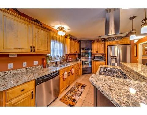 15 Delaware Ave, Springfield, MA 01119 photo 9