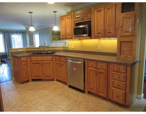 111 Varley St, Fall River, MA 02723 photo 9