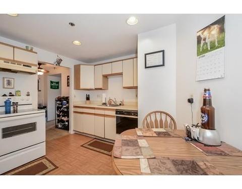 44 Elm St #210, Worcester, MA 01609 photo 2