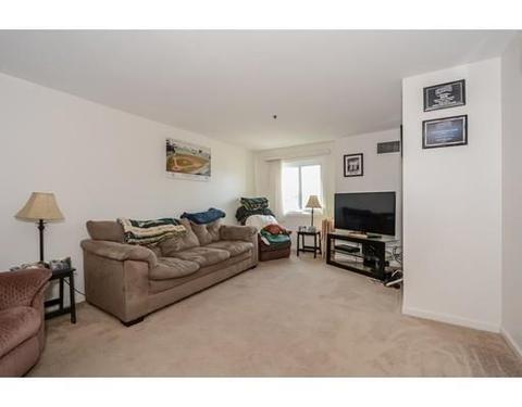 44 Elm St #210, Worcester, MA 01609 photo 4