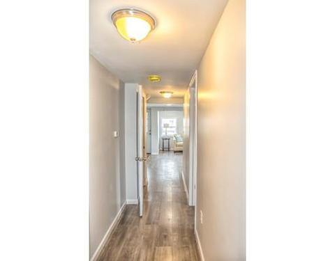 71 Ashley St, Springfield, MA 01105 photo 8