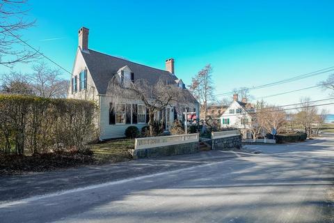 26 Ship St, Hingham, MA 02043 photo 2