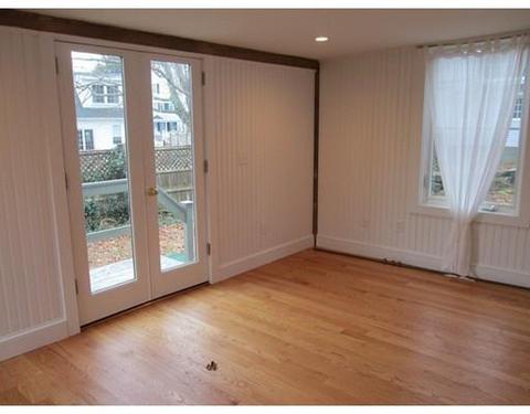 21 Walnut St, Gloucester, MA 01930 photo 20