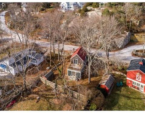 21 Walnut St, Gloucester, MA 01930 photo 6
