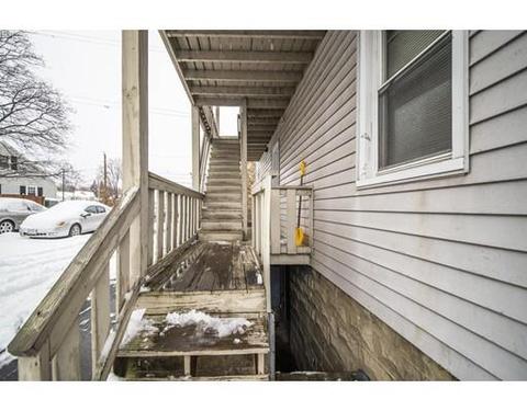 421 Broadway St, Chicopee, MA 01020 photo 4