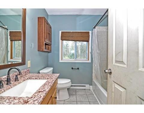 12 Walnut St, Douglas, MA 01516 photo 8