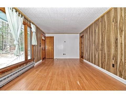 12 Walnut St, Douglas, MA 01516 photo 17