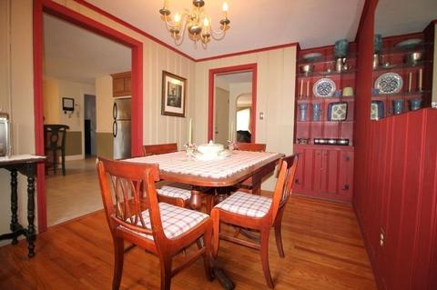 77 Abbott St, Springfield, MA 01118 photo 14