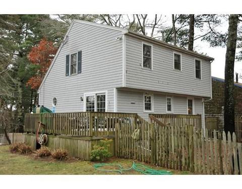 8 Ladd Ave, Wareham, MA 02571 photo 4