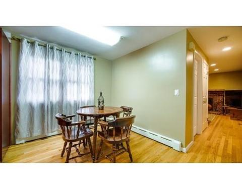 97 Arcadia Blvd, Springfield, MA 01118 photo 8