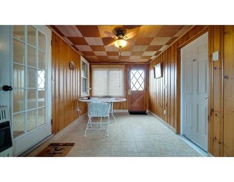 97 Arcadia Blvd, Springfield, MA 01118 photo 24