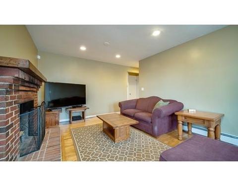 97 Arcadia Blvd, Springfield, MA 01118 photo 13