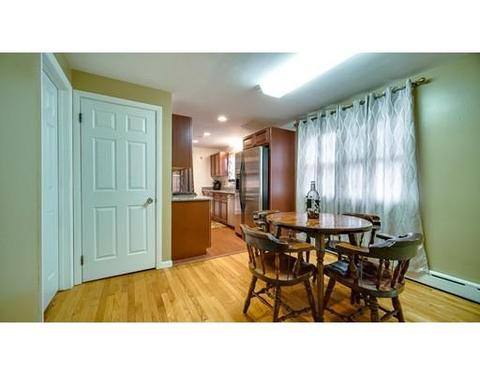 97 Arcadia Blvd, Springfield, MA 01118 photo 7