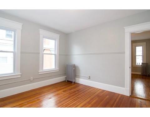 56 Horace St, Springfield, MA 01108 photo 18