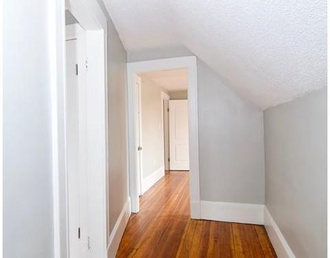 56 Horace St, Springfield, MA 01108 photo 28