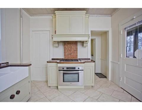 101 Westminster St, Springfield, MA 01109 photo 5