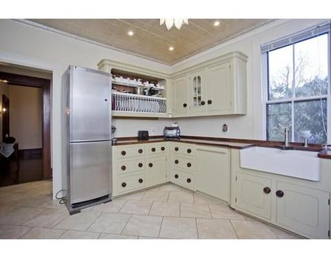 101 Westminster St, Springfield, MA 01109 photo 3