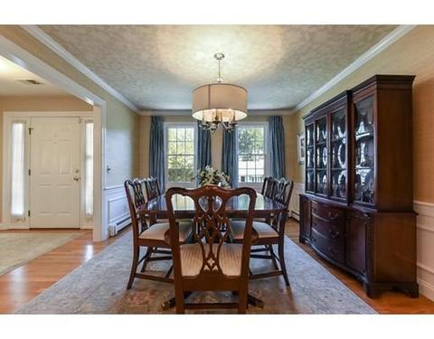 21 Brackett St, Needham, MA 02492 photo 6