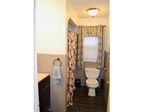 61 Ashbrook St, Springfield, MA 01118 photo 8