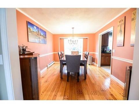 23 Everett St, Franklin, MA 02038 photo 5