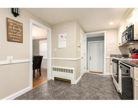 45 Lewis St, Reading, MA 01867 photo 6
