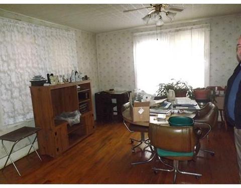 63 Upland St, Springfield, MA 01104 photo 6