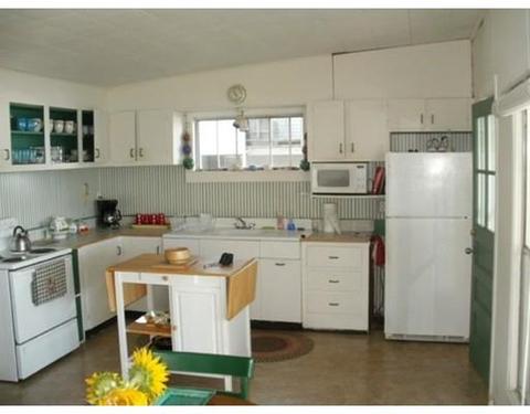 37 Bates Grove Rd, Webster, MA 01570 photo 11