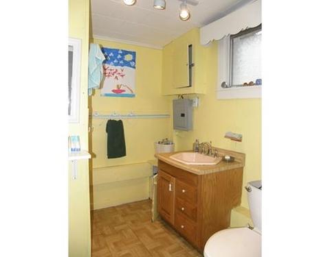 37 Bates Grove Rd, Webster, MA 01570 photo 19