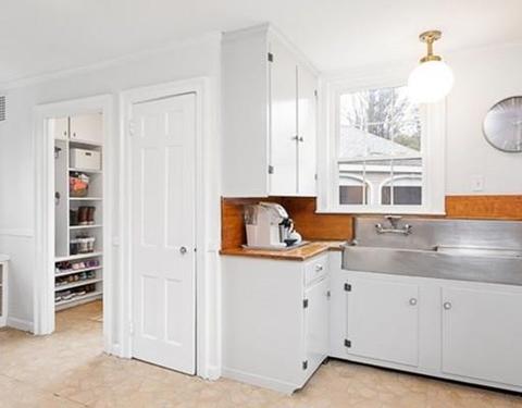 17 Rodman Pl, Dedham, MA 02026 photo 11