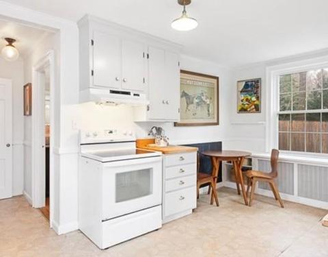 17 Rodman Pl, Dedham, MA 02026 photo 10